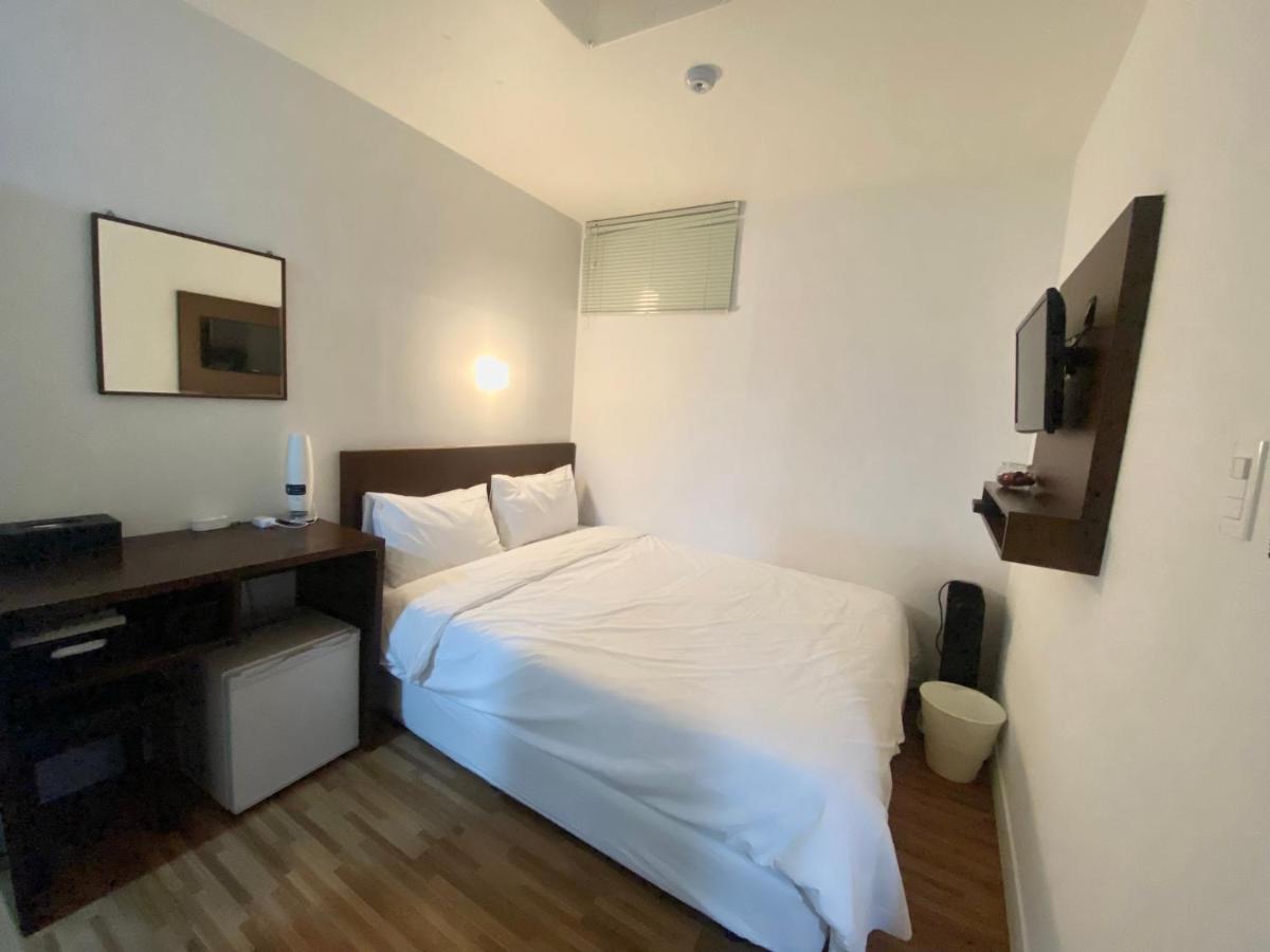 Ekonomy Haeundae Hostel Busan Esterno foto