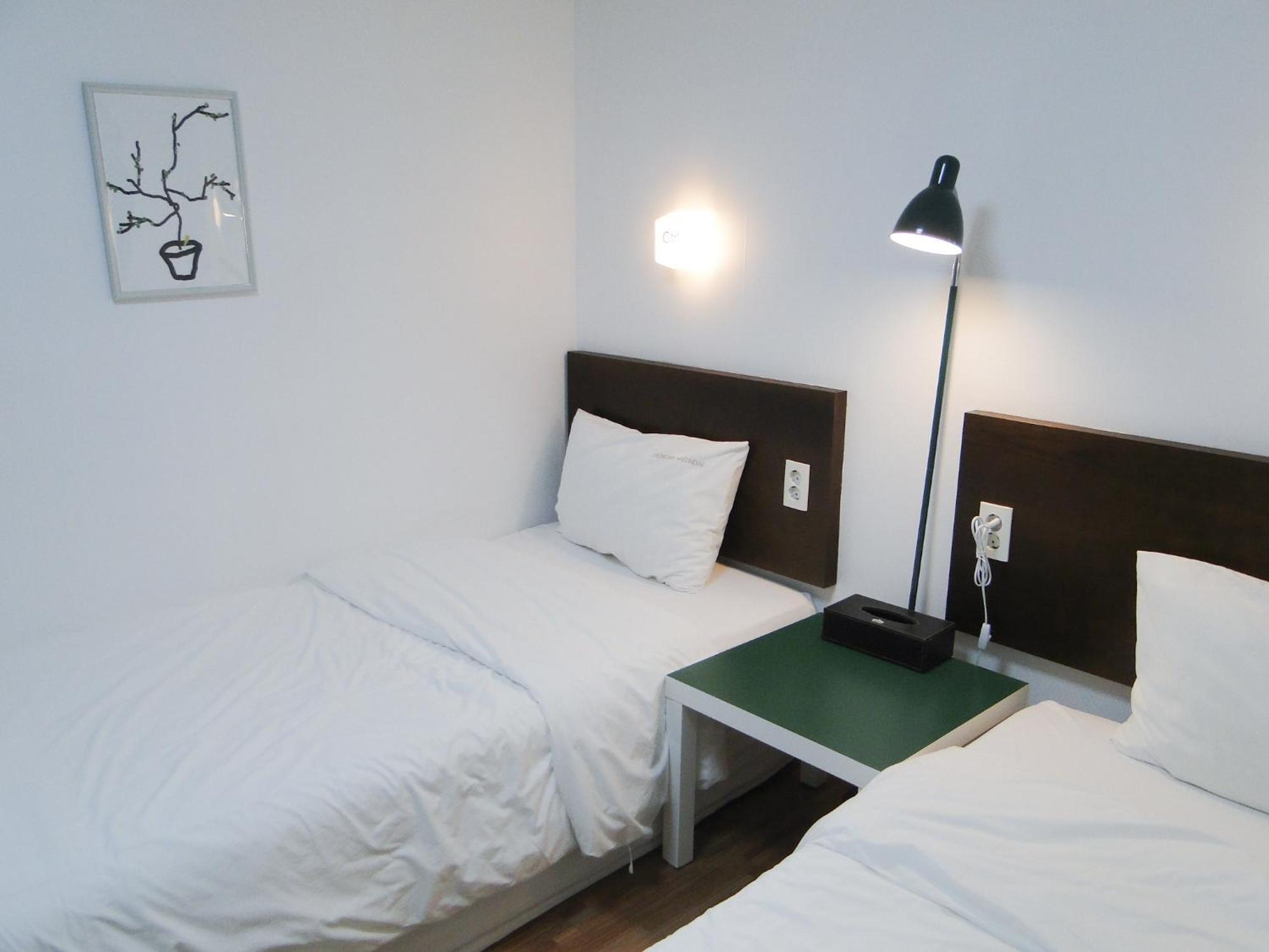 Ekonomy Haeundae Hostel Busan Esterno foto